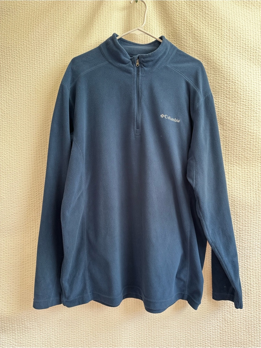 Columbia Men’s Blue Quarter Zip Fleece Pullover Size: Large